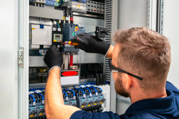 Best Electrical Contractors for Businesses  in Tukwila, WA