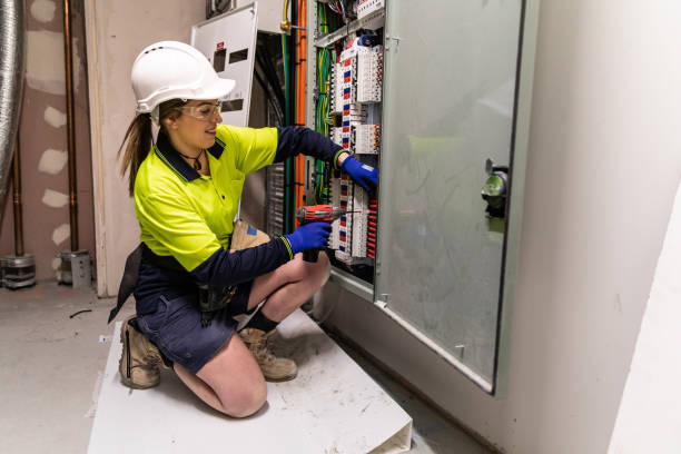 Best Ceiling Fan Installation Electrician  in Tukwila, WA